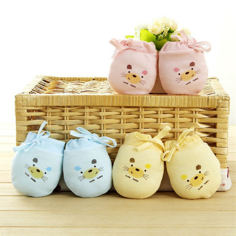 Comfortable Neonatal Baby Proof Gloves